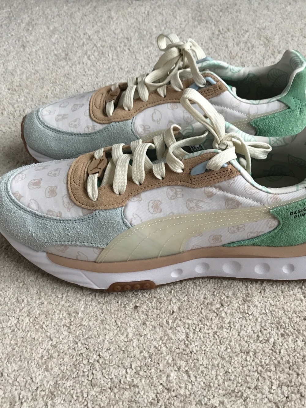 Puma x Animal Crossing men's sneakers in size 8.5 New w/o box
